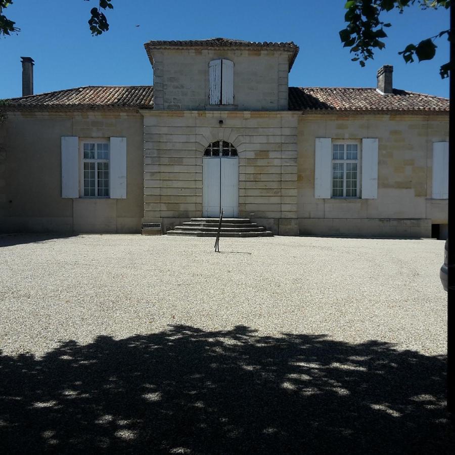ホテル Domaine Du Chauvet Sainte-Eulalie  エクステリア 写真